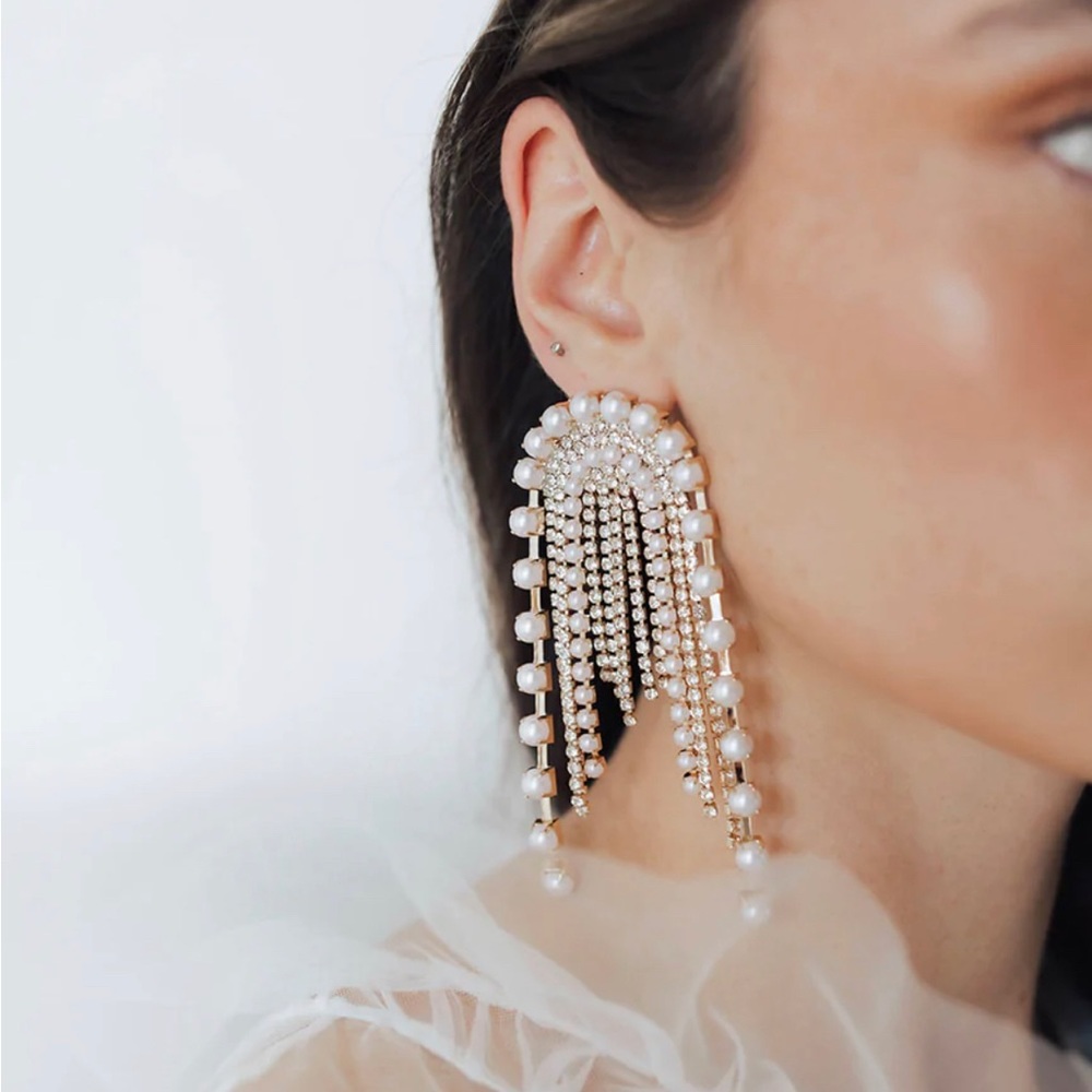 Untamed Petals Valencia Earrings